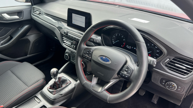 Ford Focus 1.0 EcoBoost Hybrid mHEV 125 ST-Line Edition 5dr Petrol Hatchback